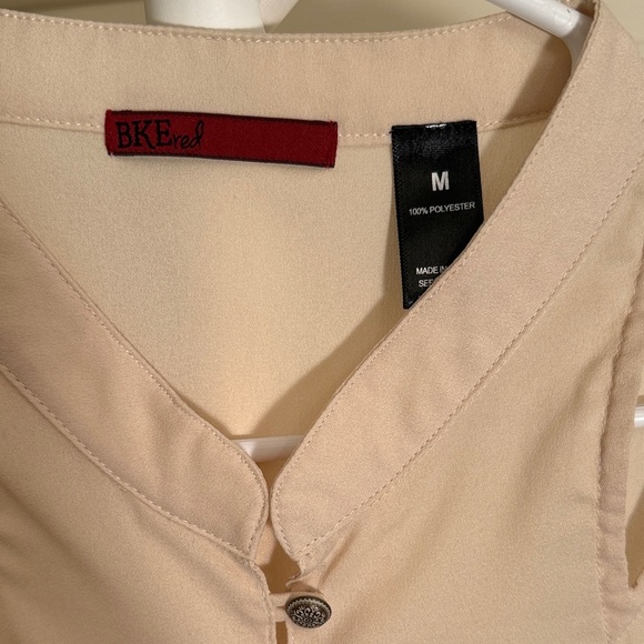 BKE Sleeveless Cream Tank Blouse Women’s Medium Western Layer Sheer - Picture 3 of 4